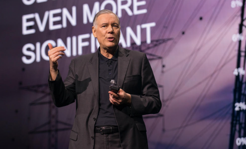 Applied Materials Raises Outlook Amid Surging AI Chip Demand