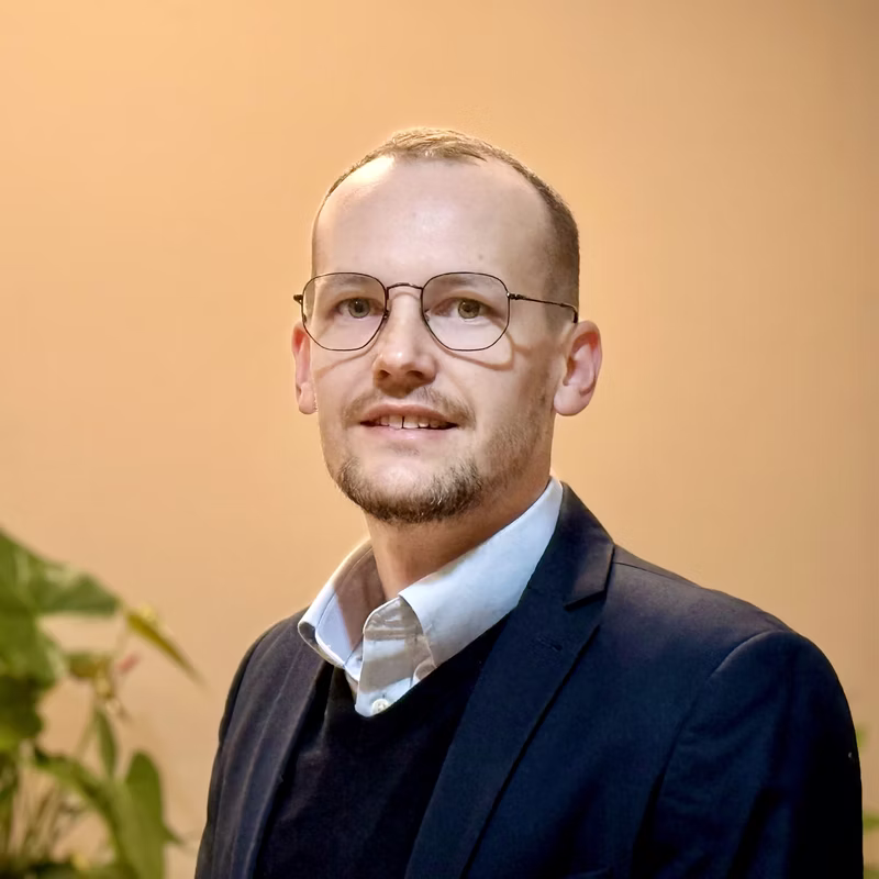 Scaling Globally: Navigating AI Growth and Compliance Strategies