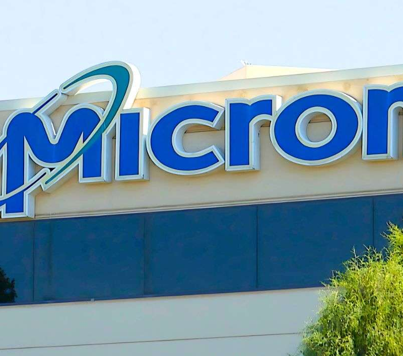 Micron and SK Hynix surpass $1T valuation milestone on surging AI memory demand