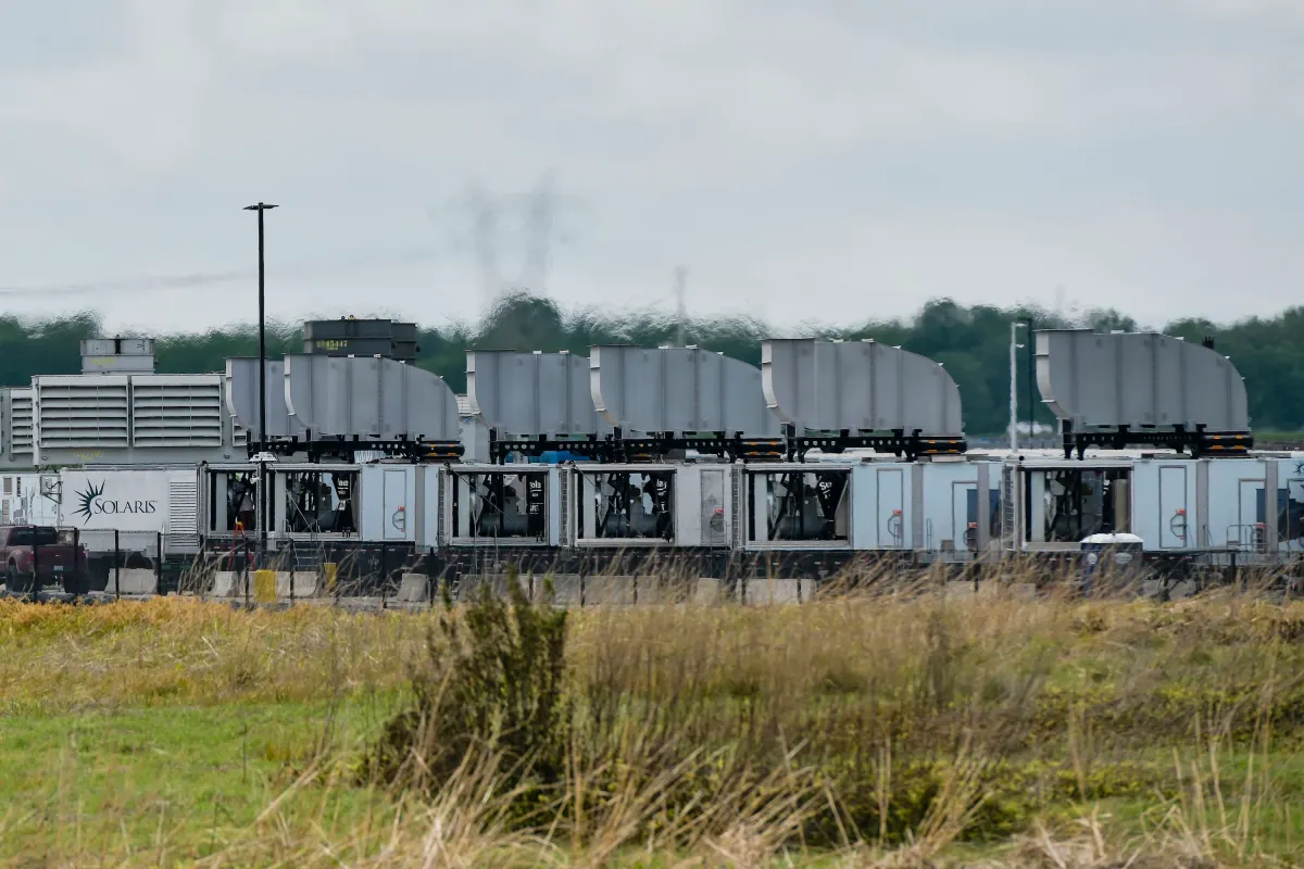 xAI Expands Data Center Capacity Amid Generator Legal Dispute
